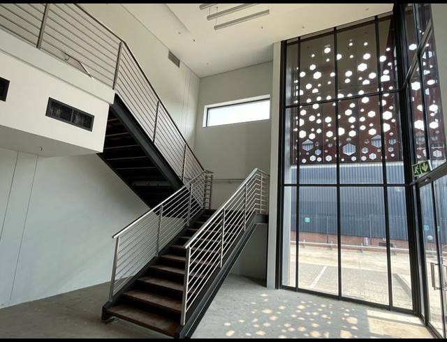 INDUSTRIAL PROPERTY TO RENT IN SAMRAND BUSINESS PARK